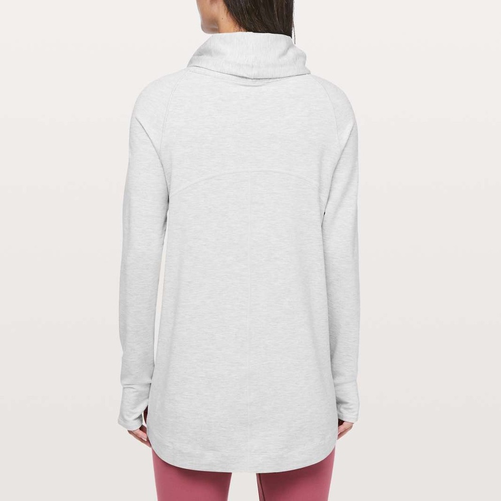 Lululemon Easy Coast Wrap size 6